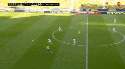 许利民：比赛输了但大家的拼劲值得表扬，我们一定会渡过难关