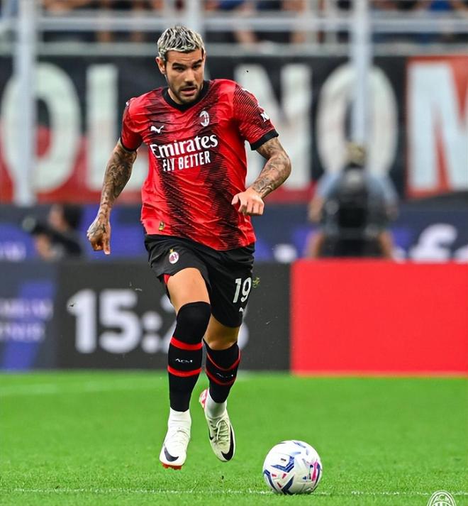 詹姆斯经纪公司有意将骑士队德安德烈·亨特，交易至湖人或黄蜂