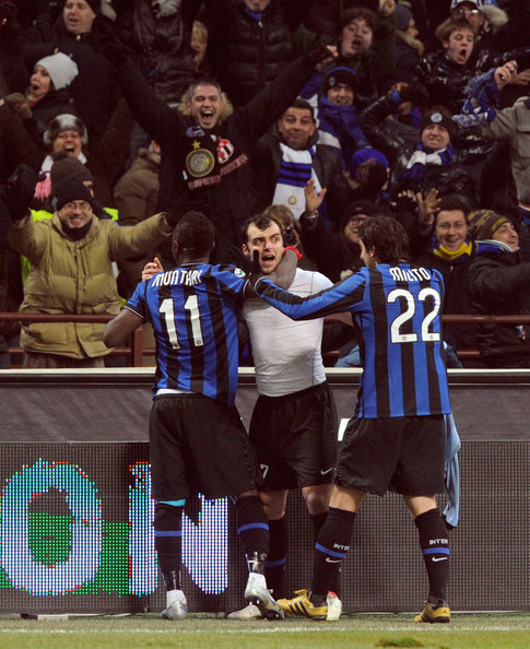 西甲：巴萨梅西助攻队友破门