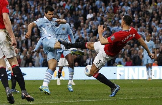 格林：NBA只有两个人我不敢说垃圾话，一个惹不起，一个喷不过